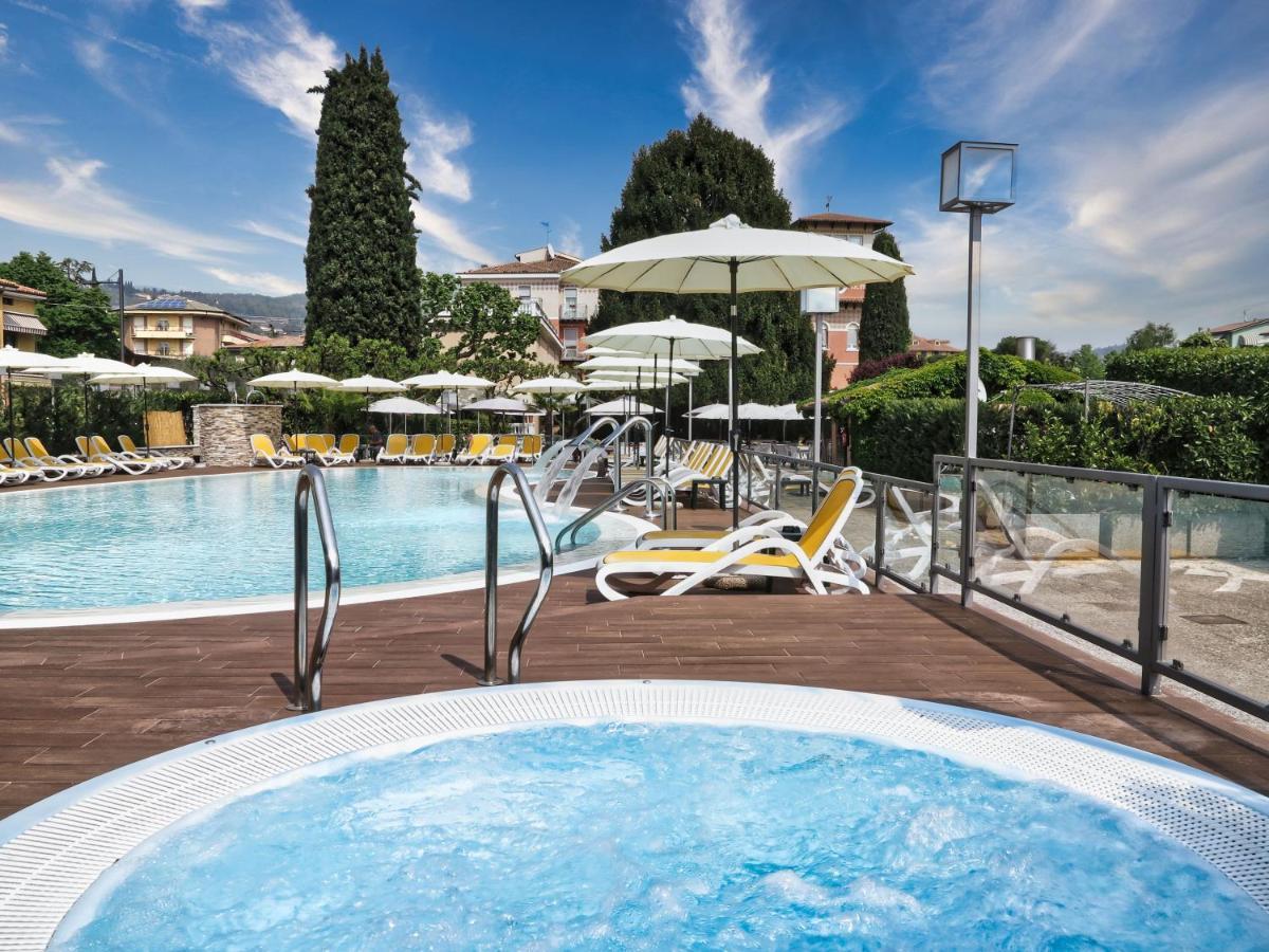 Hotel Villa Mulino ***S Garda  Exterior photo