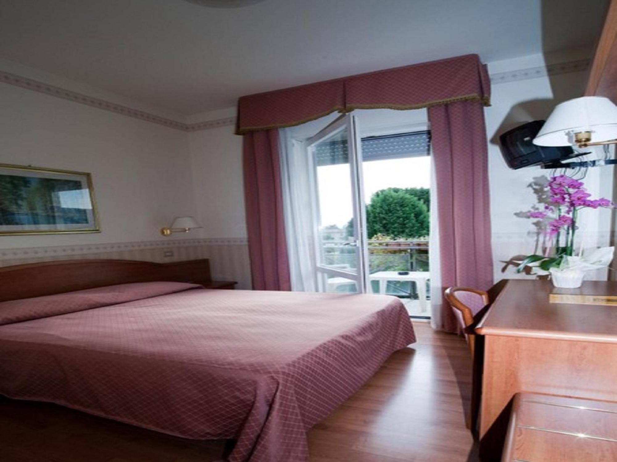 Hotel Villa Mulino ***S Garda  Room photo